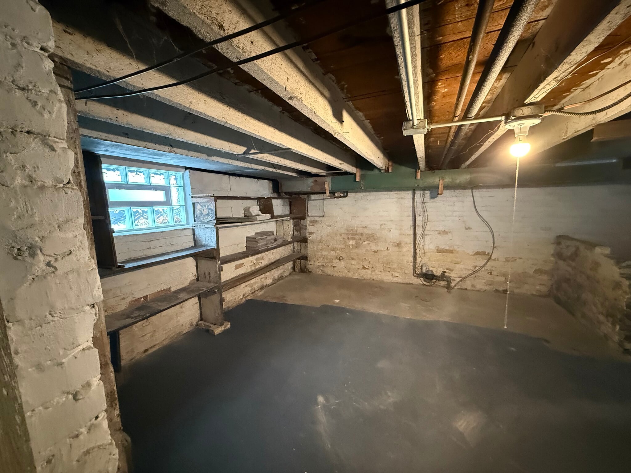 Building Photo - 1328 S 9th St