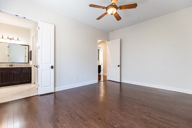 Building Photo - 5041 Country Nest