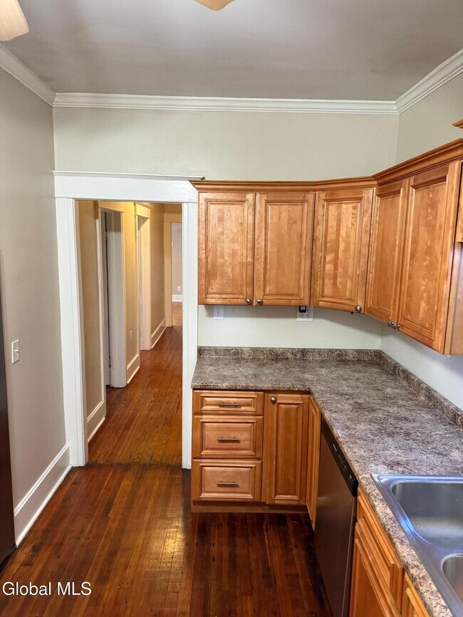 Building Photo - 24-26-26 Penrose Ave