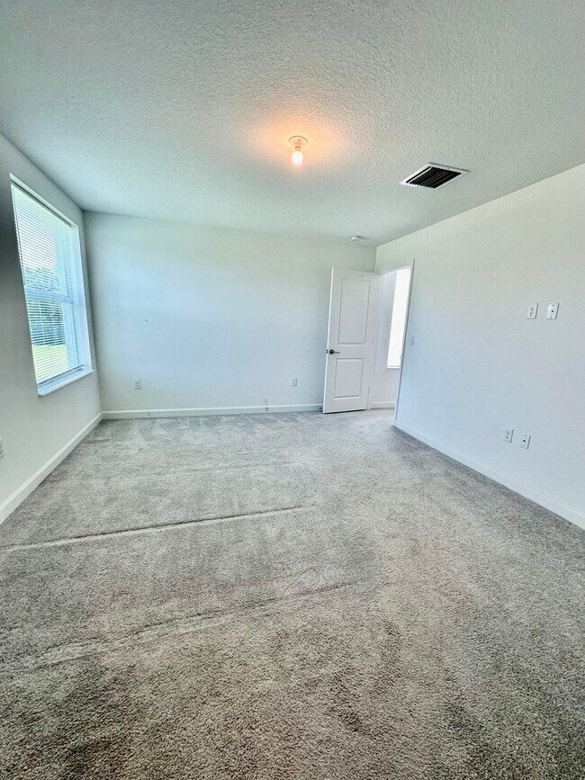 Building Photo - 4518 Dow Ln