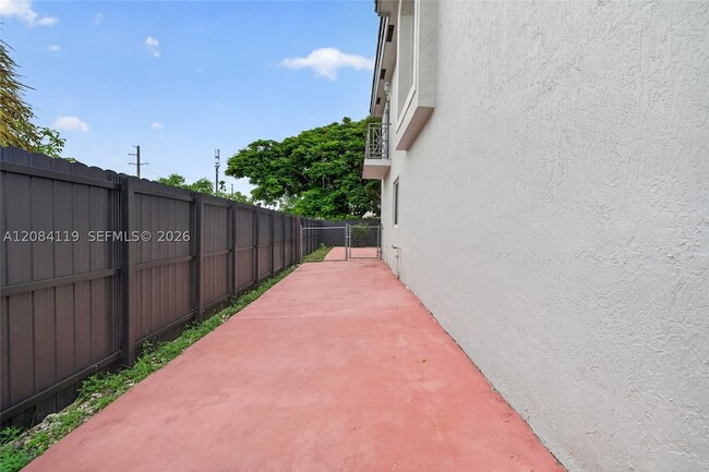 Building Photo - 14631 SW 176th Terr