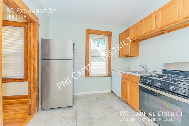 Building Photo - Gorgeous, Single-Family House w/ Skylights...