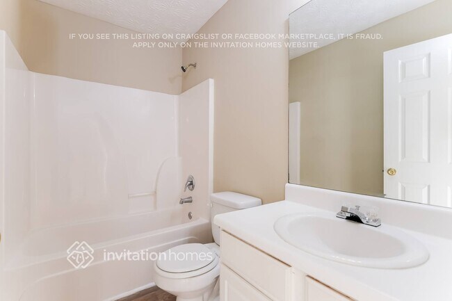 Building Photo - 2600 Santa Fe Ct SE