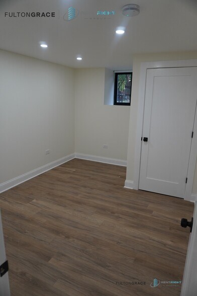 Building Photo - 4638 N Hamilton Ave