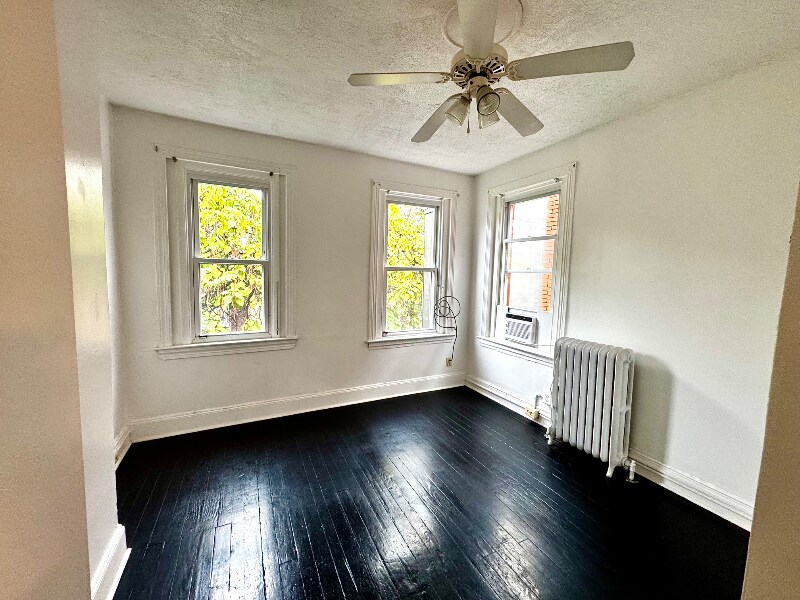 Building Photo - 936 French St NW