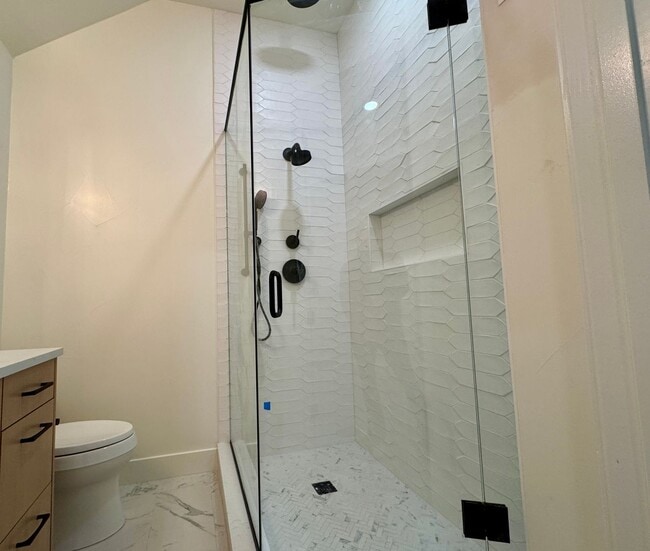 Building Photo - 1275-1279 Meade St