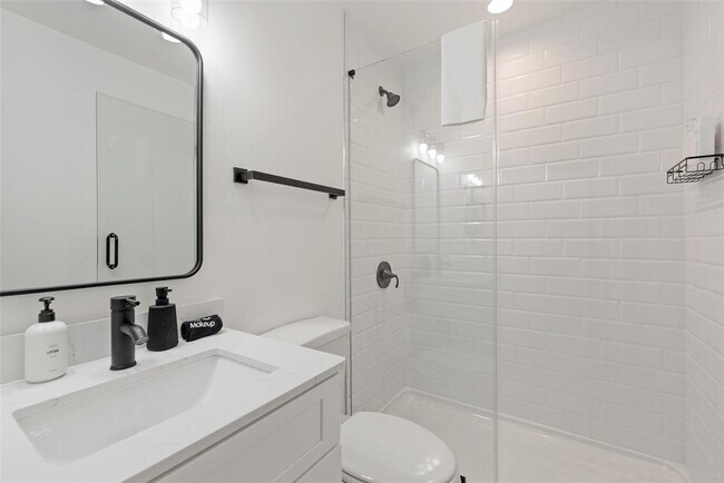 Building Photo - 1417 Kramer Ln