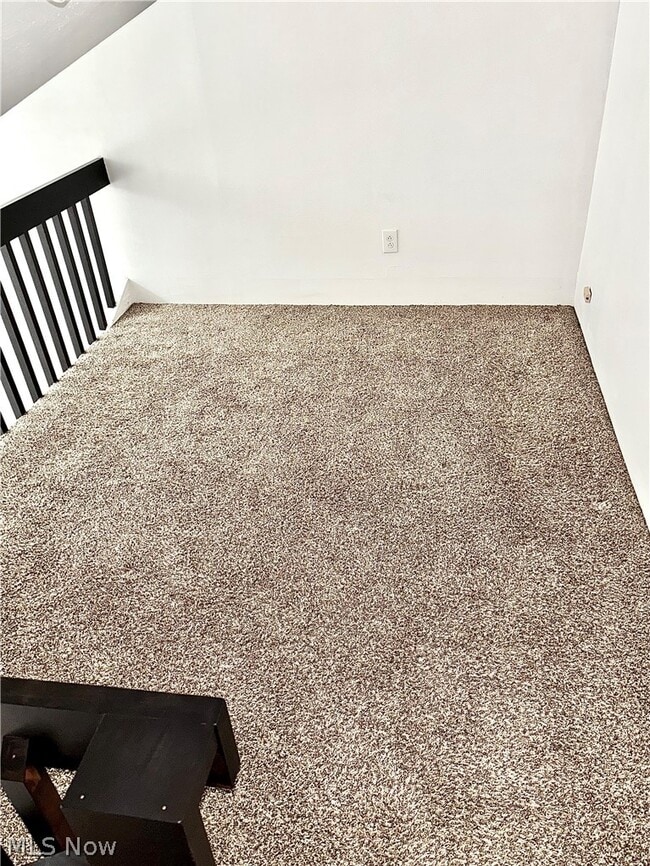 Building Photo - 1900 Grove Ct