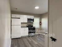 Building Photo - 129 N Prince St