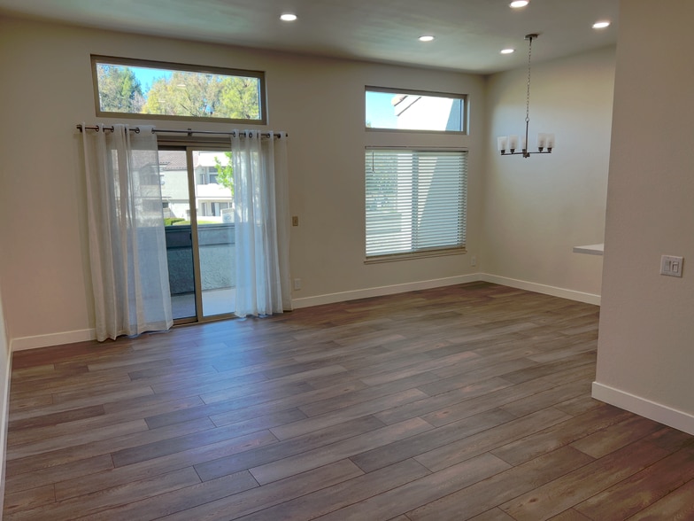 Living Room & Dining Room - 8 Town and Country Rd