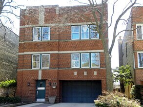 Building Photo - 1104 Hull Terrace