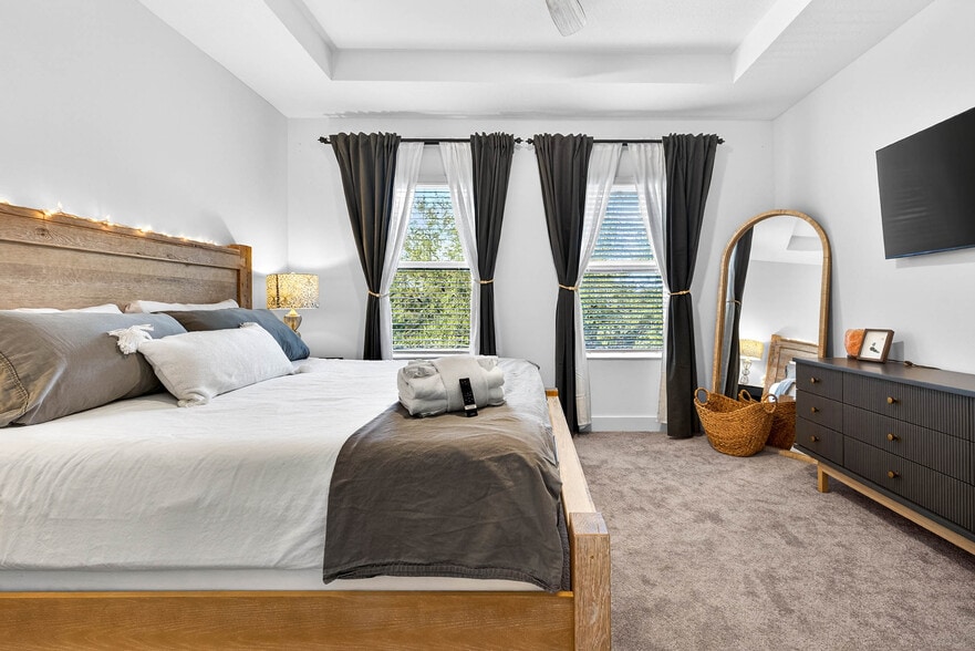 Building Photo - 1734 W Cherry St