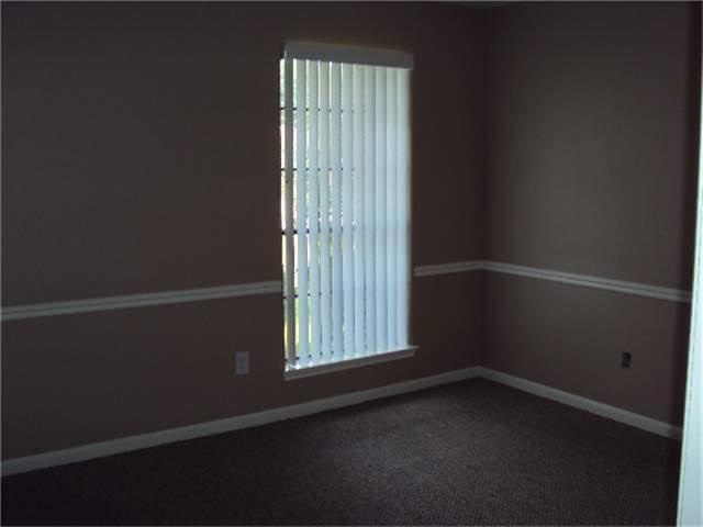 Building Photo - 7927 Battleoak Dr