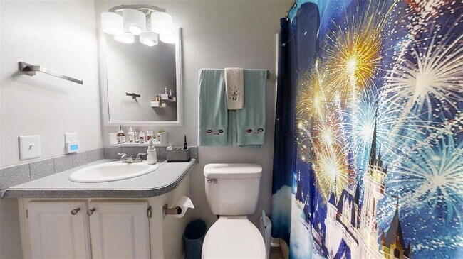 Building Photo - 1519 Hillcrest Dr