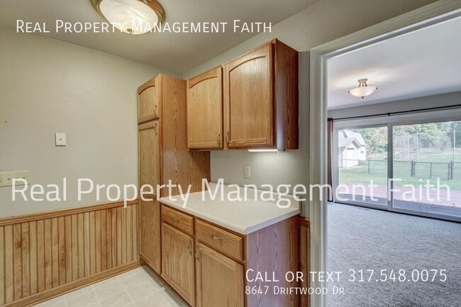 Building Photo - 8647 Driftwood Dr