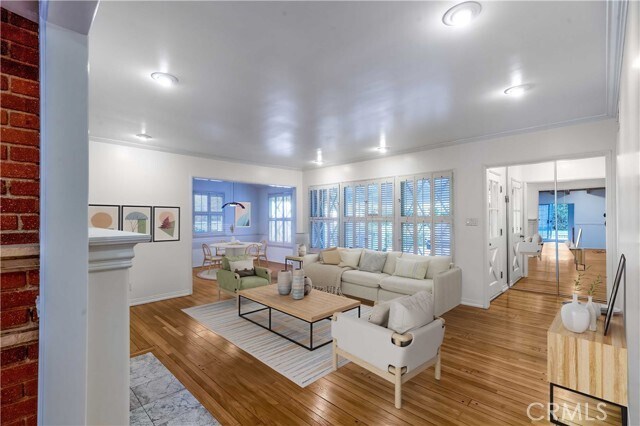 Building Photo - 13139 Valleyheart Dr