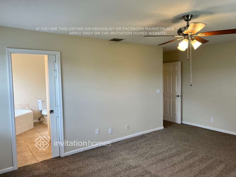 Building Photo - 2133 SW Pruitt St