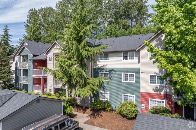 Building Photo - Mill Pointe