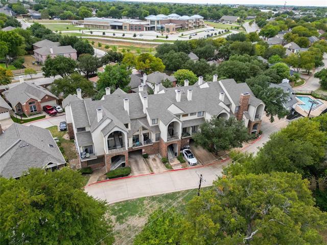 Building Photo - 501 Arbor Creek Dr