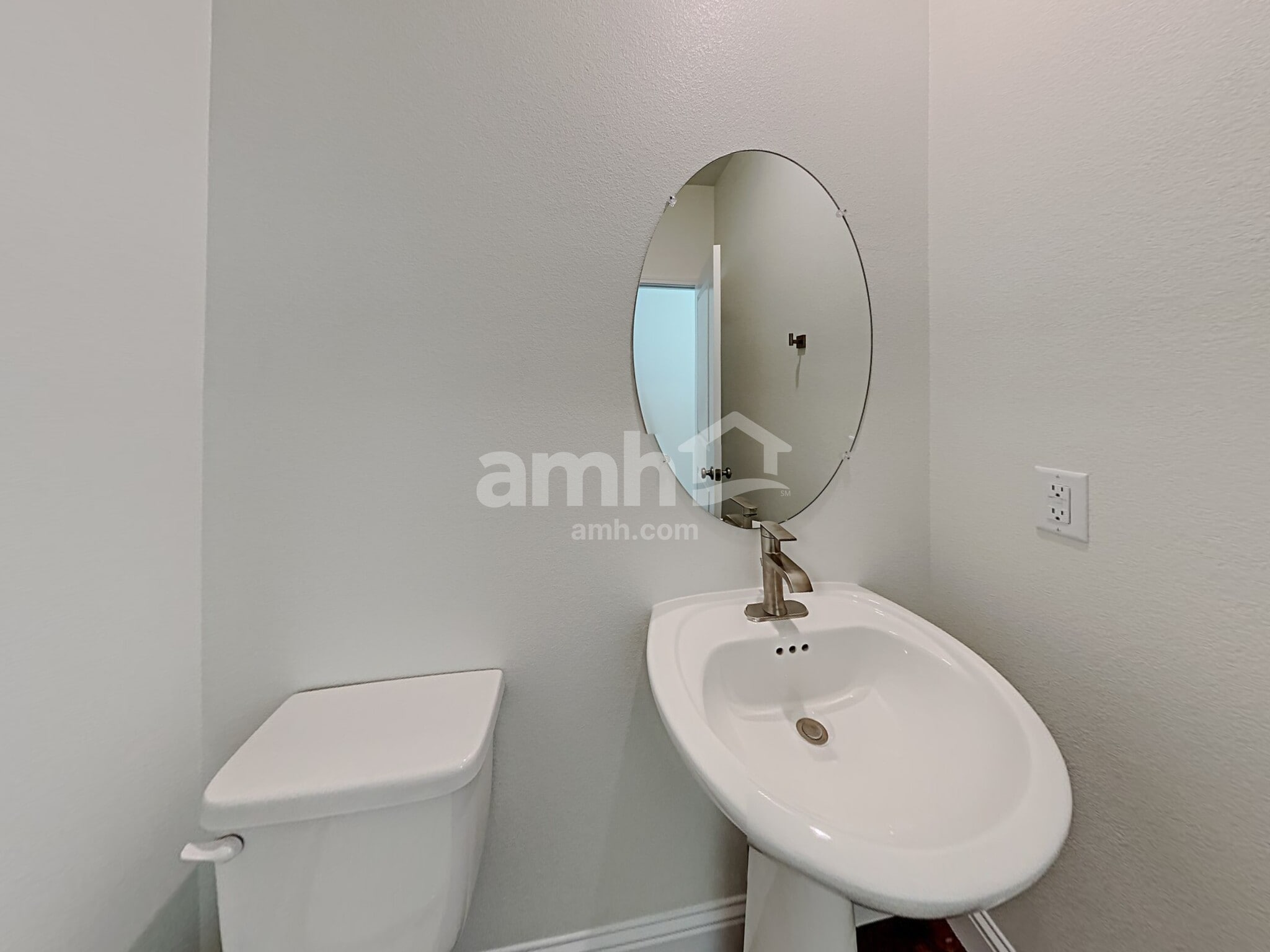 Building Photo - 719 Terrain Star Ave