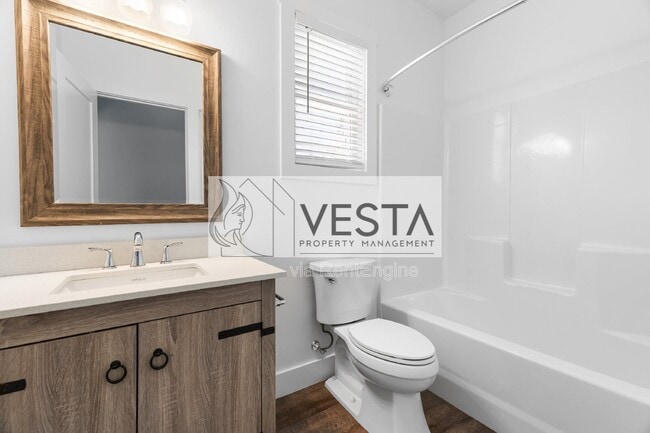 Building Photo - 12 Riddle Rd