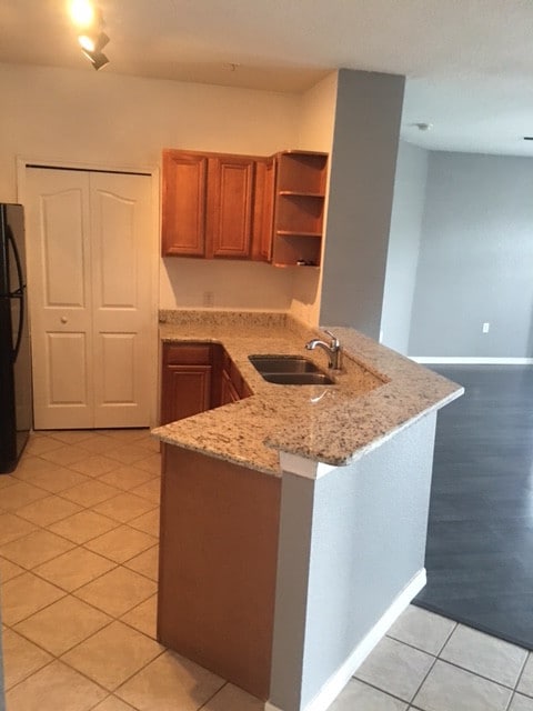 Building Photo - 6149 Metrowest Blvd