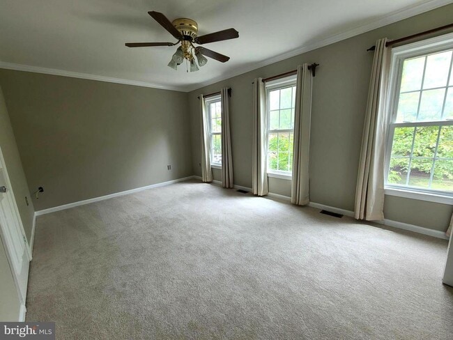 Building Photo - 7420 Houndsbury Ct