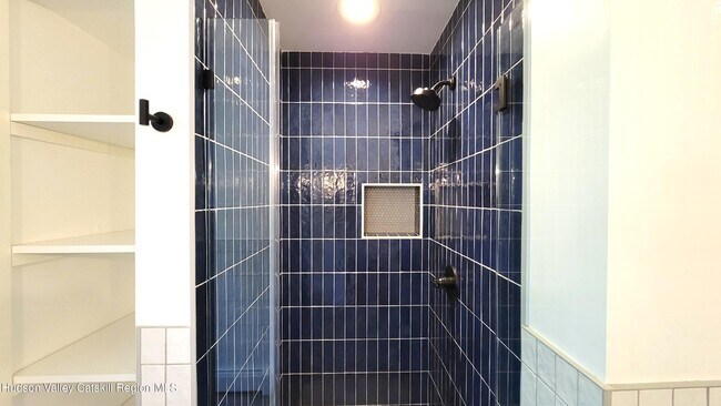 Building Photo - 90 Van Dale Rd