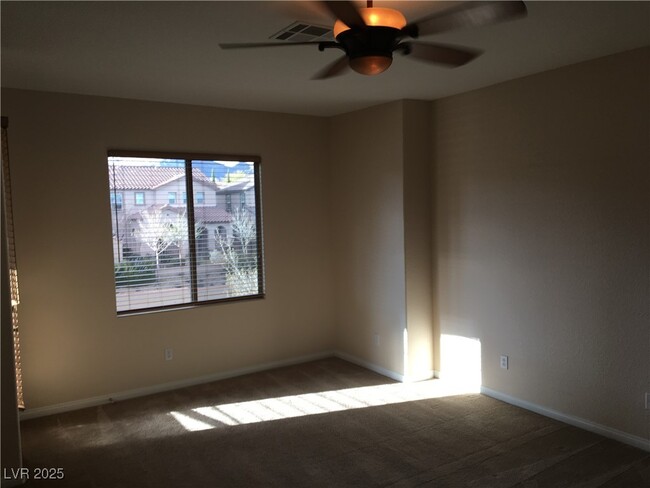 Building Photo - 11904 Luna Del Mar Ln