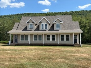 Building Photo - 1656 NY-205