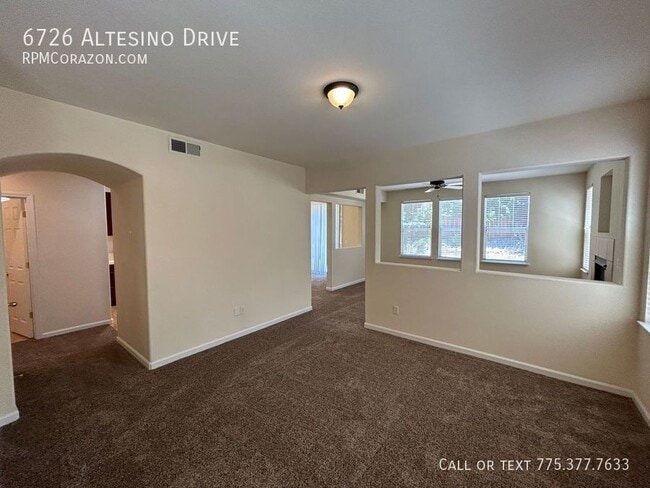 Building Photo - 6726 Altesino Dr