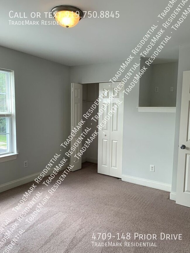 Building Photo - 4709 Prior Dr