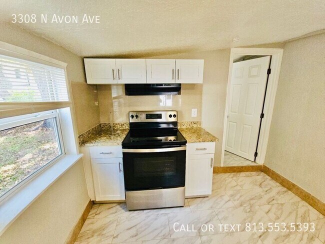 Building Photo - 3308 N Avon Ave