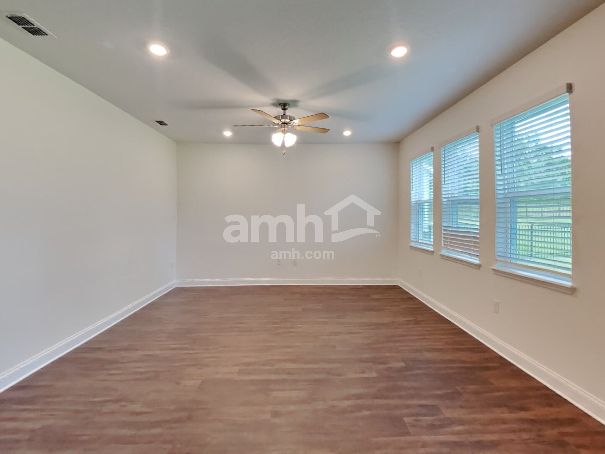 Building Photo - 3647 Windward Hls Blvd