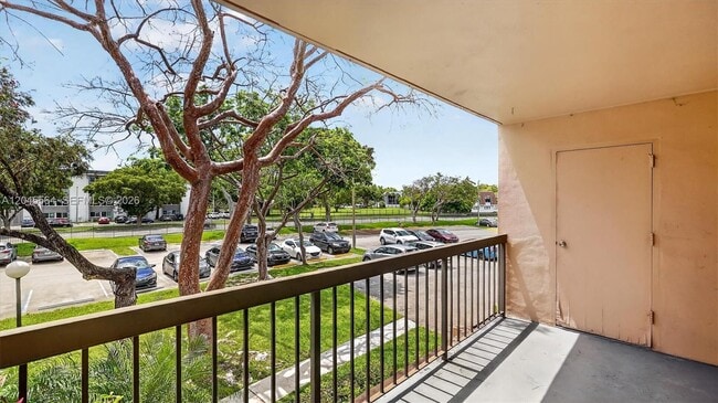 Building Photo - 10975 SW 107th St