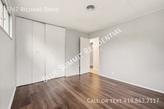 Building Photo - 1767 Richard Dr