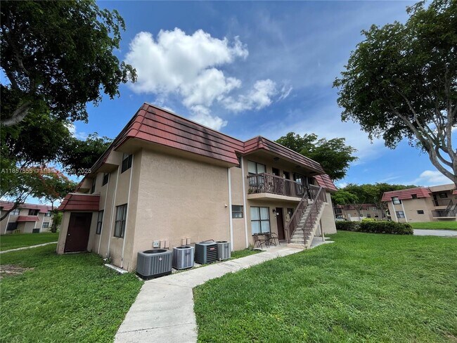 Building Photo - 14865 SW 104th St