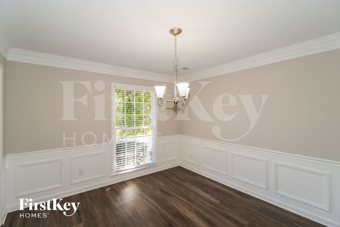 Building Photo - 675 Tealwood Ln