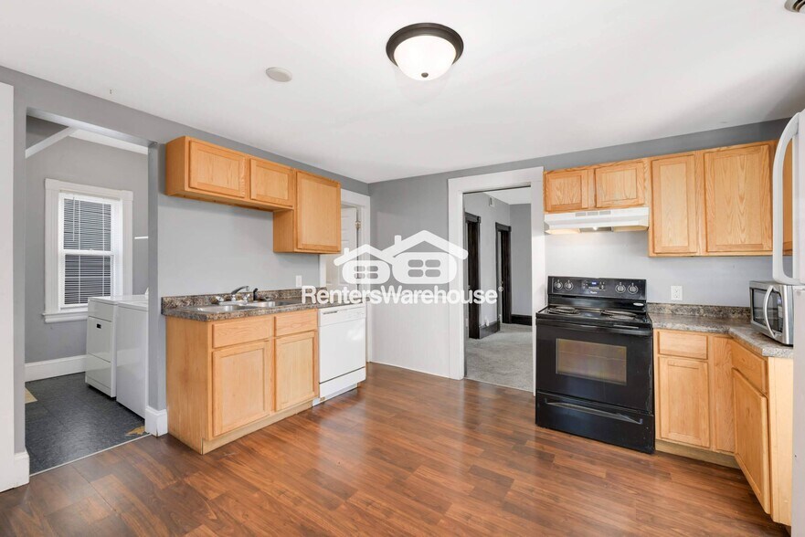 Building Photo - 4615 N Colfax Ave