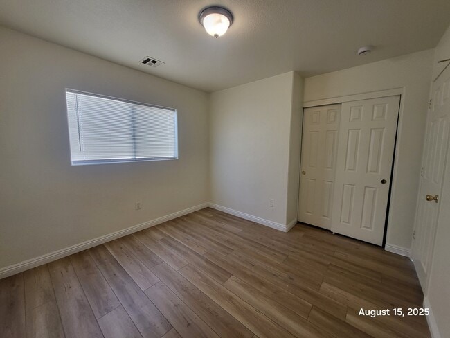 Building Photo - 7224 Dry Lake Ct