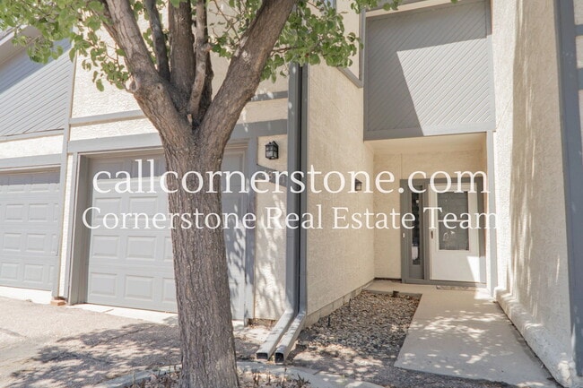 Building Photo - 4877 Bluestem Dr