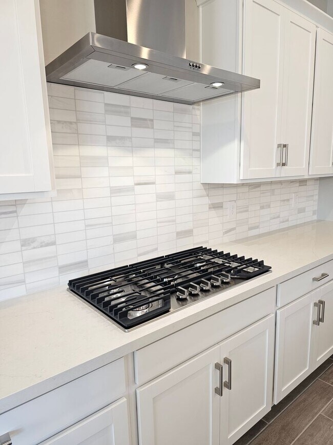 Building Photo - 17659 W College Dr
