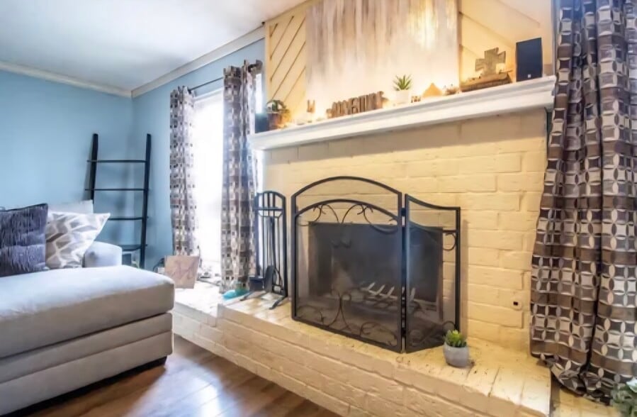 Building Photo - 2322 77th St