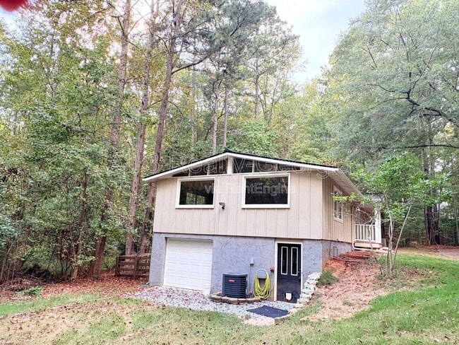 Building Photo - 435 Sherwood Rd