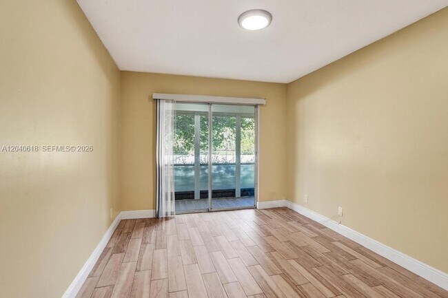 Building Photo - 4114 NW 88th Ave