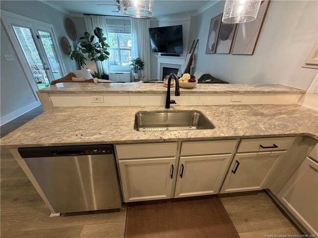 Building Photo - 68 Spruce Holw Cir