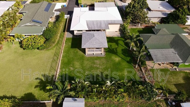 Building Photo - 254A Kuliouou Rd
