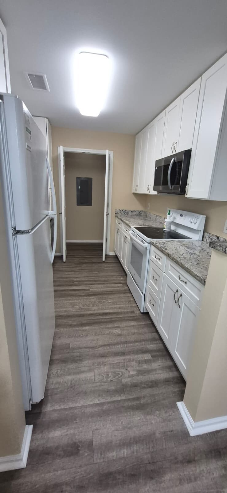 Kitchen - 50 Pebble Beach Cv