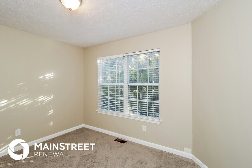 Building Photo - 836 Revena Dr