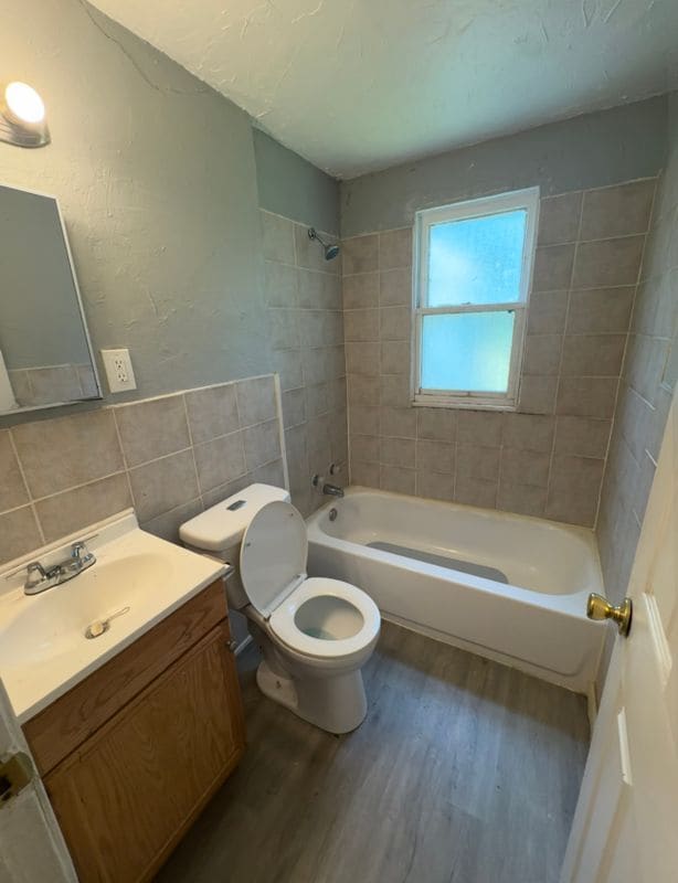 Building Photo - 433 Jean Ave